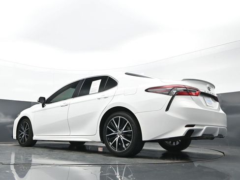 Used 2023 Toyota Camry SE w/ Convenience Package FWD image 23