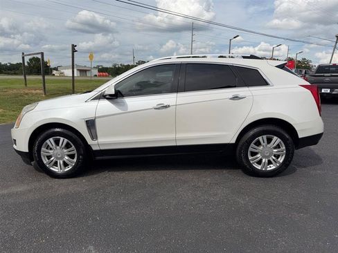 Used 2015 Cadillac SRX Luxury w/ Driver Awareness Package FWD image 2