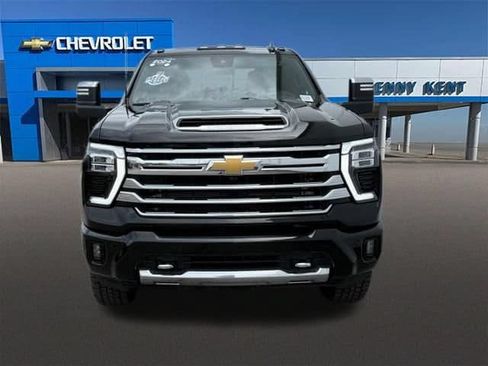 Certified 2024 Chevrolet Silverado 2500 High Country w/ High Country Premium Package AWD/4WD image 9