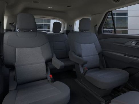 New 2026 Ford Explorer Active RWD image 11