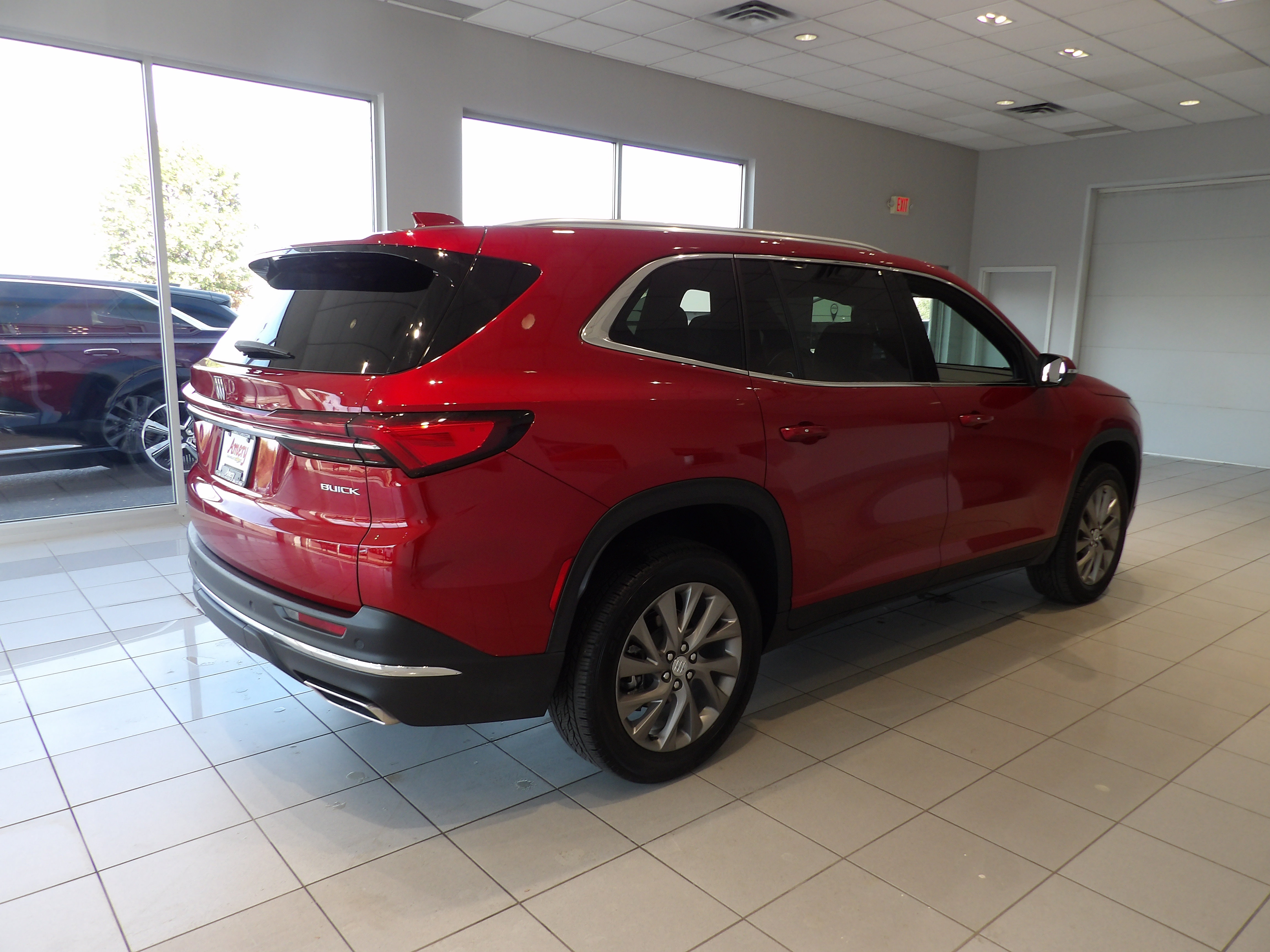 Used 2026 Buick Enclave Preferred AWD/4WD image 4