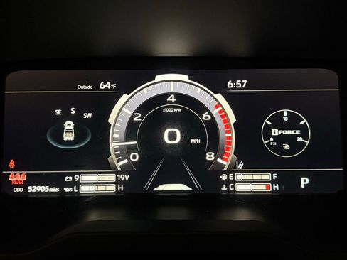 Used 2024 Toyota Tundra Limited w/ Power Package image 18