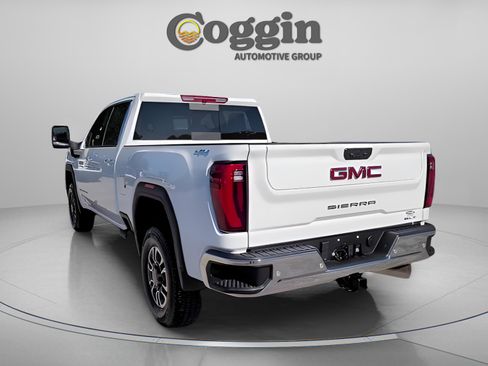 New 2026 GMC Sierra 3500 SLT w/ SLT Convenience Package image 7