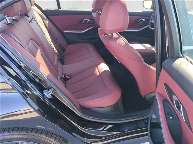 Certified 2026 BMW 330i Sedan w/ Premium Package RWD image 21