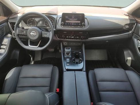 Used 2022 Nissan Rogue SL FWD image 9