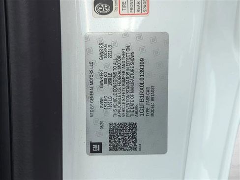 Used 2020 Chevrolet Camaro LT w/ RS Package image 27