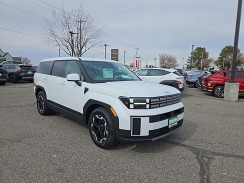 New 2025 Hyundai Santa Fe SE image 1