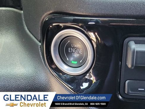 Certified 2023 Chevrolet Silverado 1500 High Country w/ High Country Premium Package AWD/4WD image 35