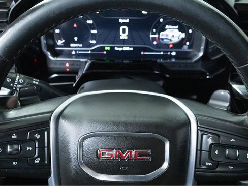 Used 2022 GMC Sierra 1500 SLT w/ SLT Premium Package AWD/4WD image 16