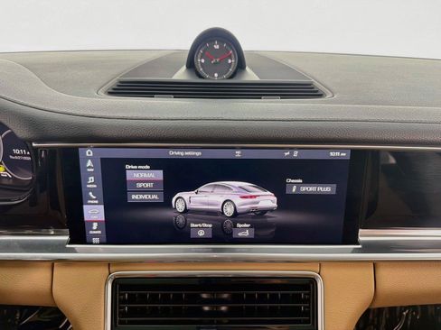Used 2020 Porsche Panamera 4 AWD/4WD image 20