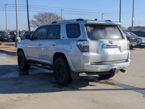 Certified 2023 Toyota 4Runner SR5 Premium image 8