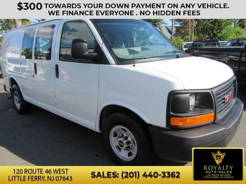Used 2015 GMC Savana 2500 image 7
