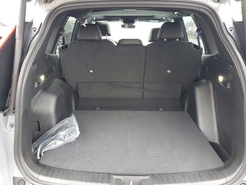 Used 2026 Honda CR-V Sport Touring image 7