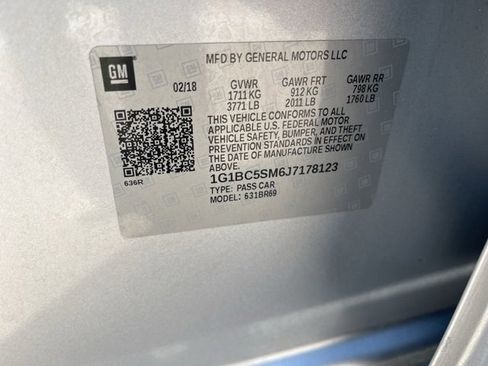 Used 2018 Chevrolet Cruze LS image 21