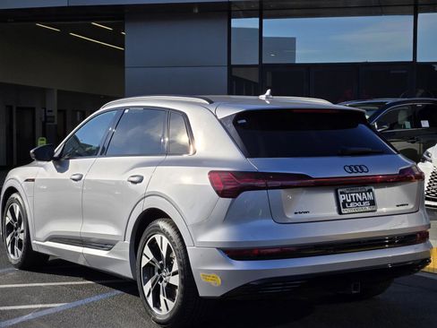 Used 2022 Audi e-tron Premium image 6