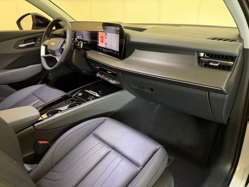 New 2026 Audi Q3 quattro 2.0T AWD/4WD image 31