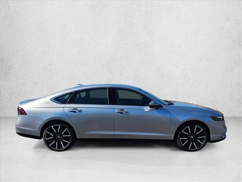 New 2025 Honda Accord Touring image 4