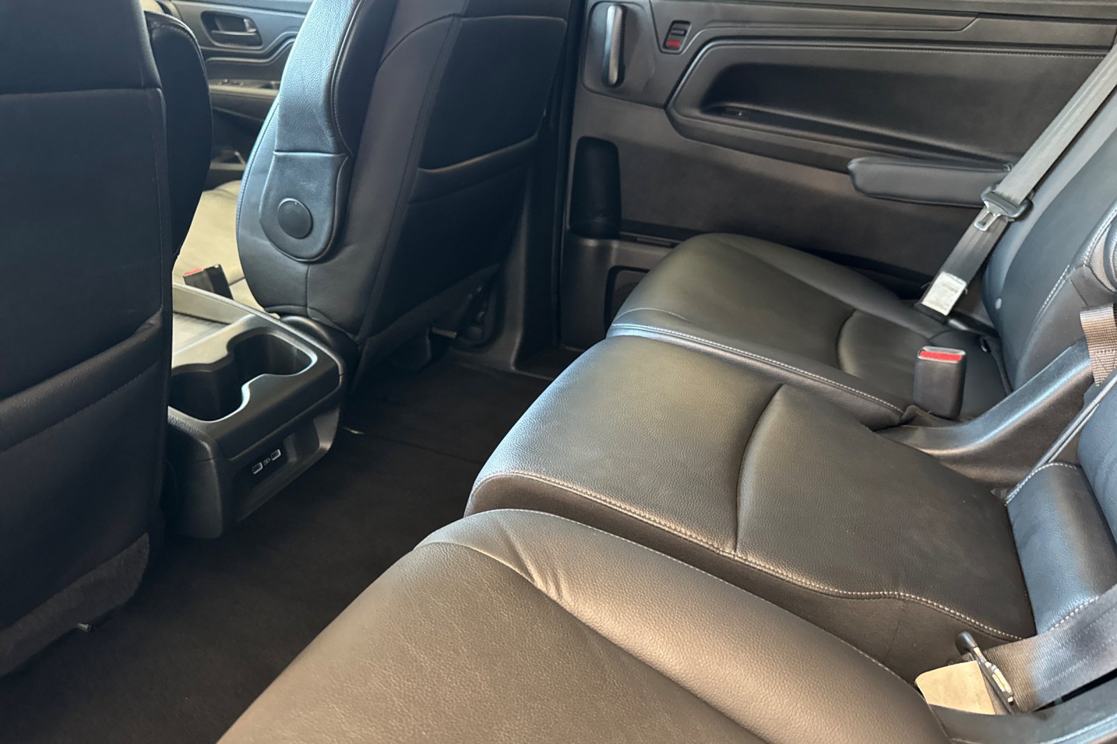 Used 2023 Honda Odyssey EX-L image 12