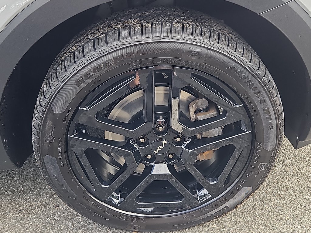 Certified 2023 Kia Telluride EX X-Line AWD/4WD image 10