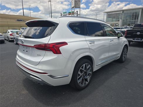 Used 2023 Hyundai Santa Fe Calligraphy FWD image 3