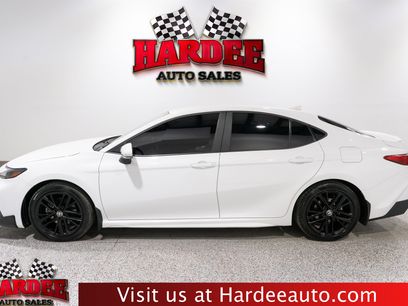Used 2025 Toyota Camry SE