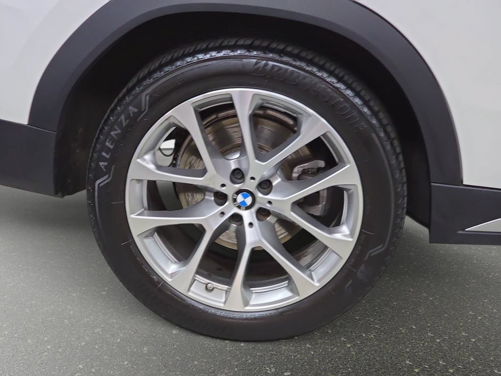Used 2022 BMW X6 xDrive40i AWD/4WD image 35