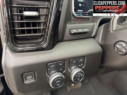 Used 2023 GMC Sierra 1500 AT4 w/ AT4 Premium Package image 7