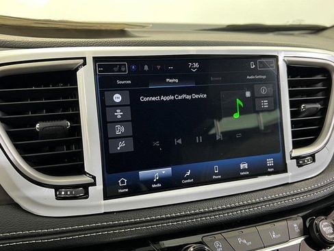 New 2026 Chrysler Pacifica Select image 28