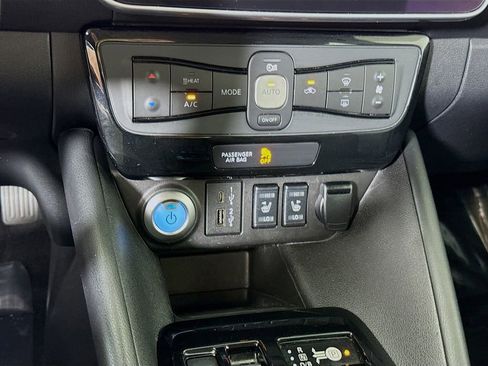Certified 2022 Nissan Leaf SL Plus image 8