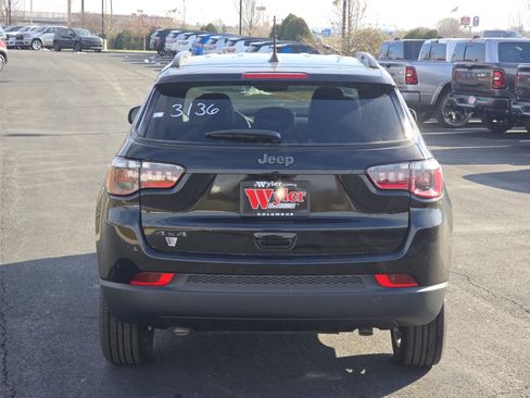 New 2026 Jeep Compass Latitude w/ Quick Order Package 29K AWD/4WD image 15