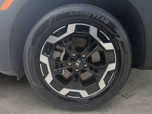 Used 2025 Hyundai Santa Fe SEL image 14