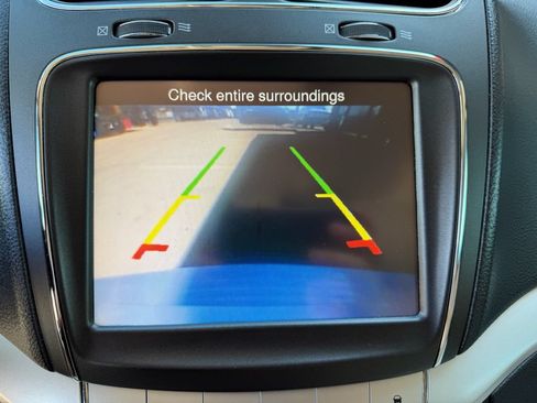 Used 2014 Dodge Journey Limited w/ Flexible Seating Group FWD image 42
