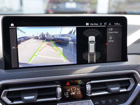 Certified 2024 BMW X3 xDrive30i w/ Premium Package image 18