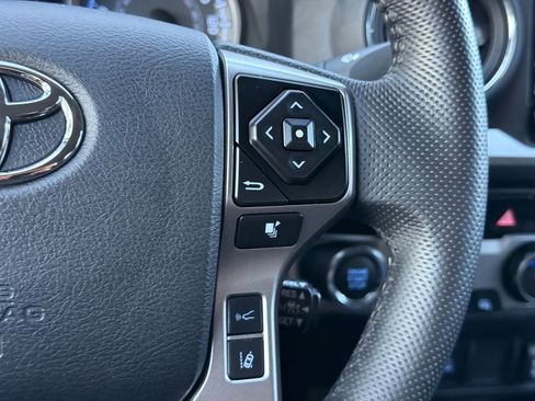 Used 2023 Toyota Tacoma SR5 AWD/4WD image 22