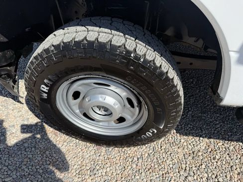 Used 2019 Ford F250 XL w/ Power Equipment Group AWD/4WD image 33