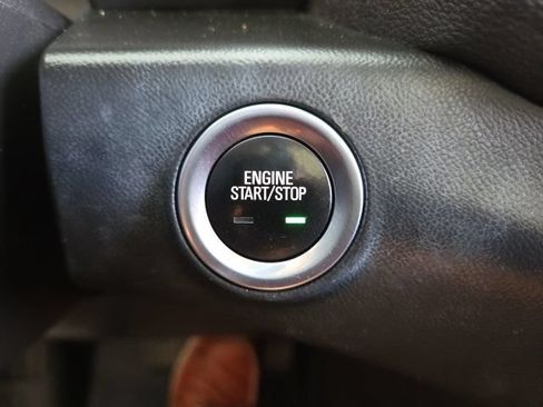 Used 2020 GMC Terrain Denali w/ GMC Pro Grade Package AWD/4WD image 13
