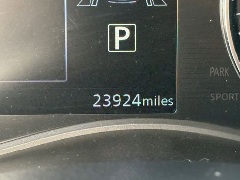 Certified 2024 Nissan Kicks SR w/ SR Premium Package image 16