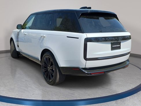 New 2026 Land Rover Range Rover Long Wheelbase SE AWD/4WD image 7