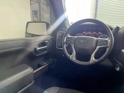 Used 2021 Chevrolet Silverado 1500 RST w/ Convenience Package II AWD/4WD image 15