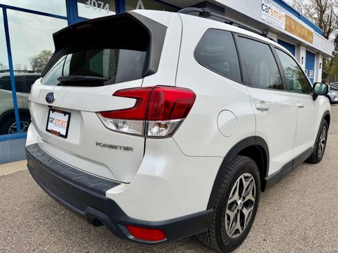 Used 2021 Subaru Forester Premium w/ Popular Package #1 AWD/4WD image 17