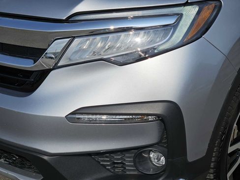 Used 2019 Honda Pilot Elite image 7