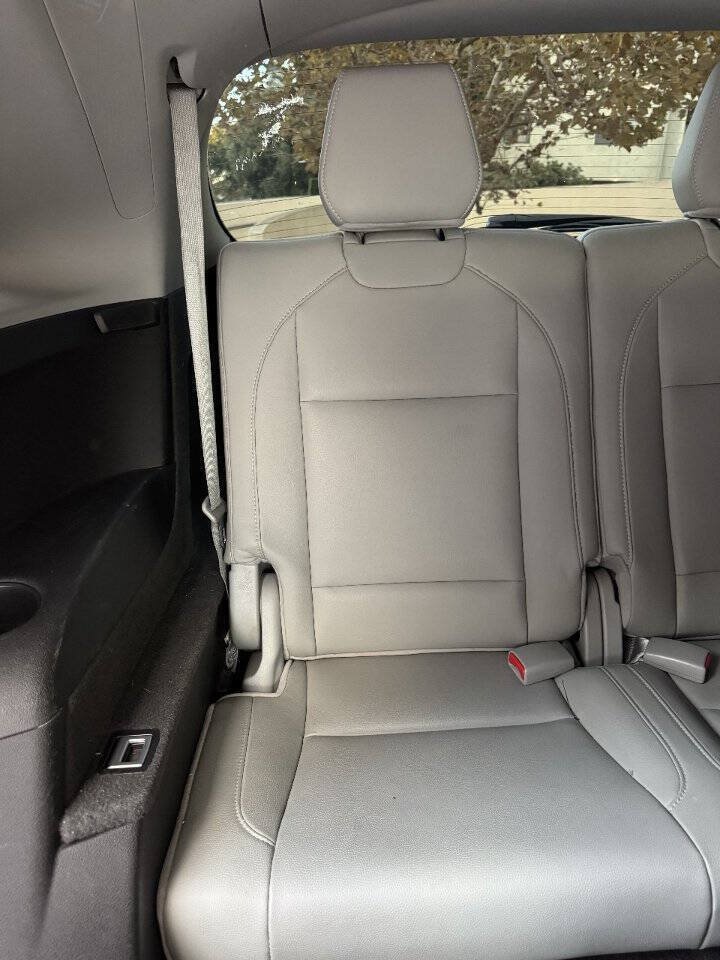 Used 2016 Acura MDX w/ Technology Package FWD image 32