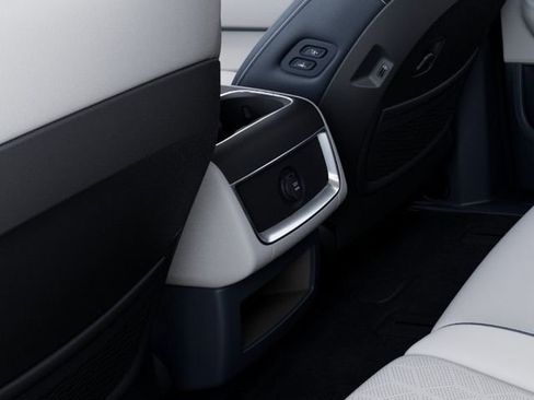 New 2026 Kia Carnival EX image 26