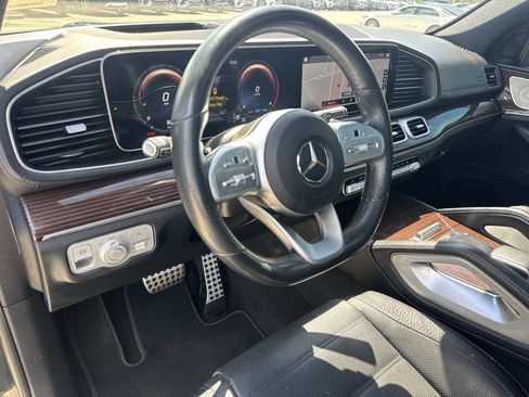 Used 2021 Mercedes-Benz GLS 580 4MATIC image 20