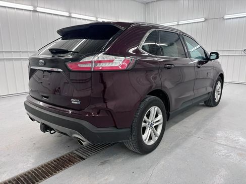 Used 2020 Ford Edge SEL w/ Convenience Package AWD/4WD image 4
