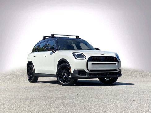 New 2026 MINI Cooper Countryman S image 2