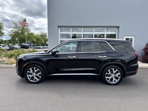 Used 2022 Hyundai Palisade SEL w/ Premium Package AWD/4WD image 2