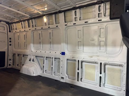 Used 2020 Mercedes-Benz Sprinter 2500 image 19