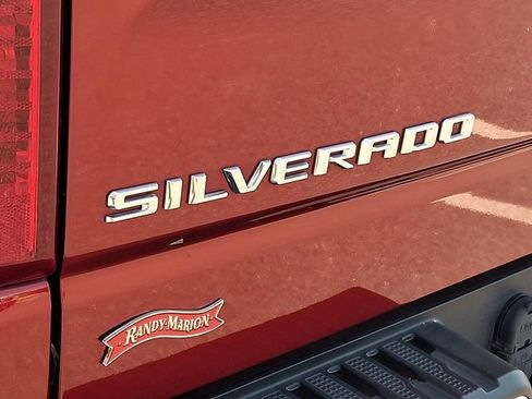 Used 2023 Chevrolet Silverado 1500 LT AWD/4WD image 30