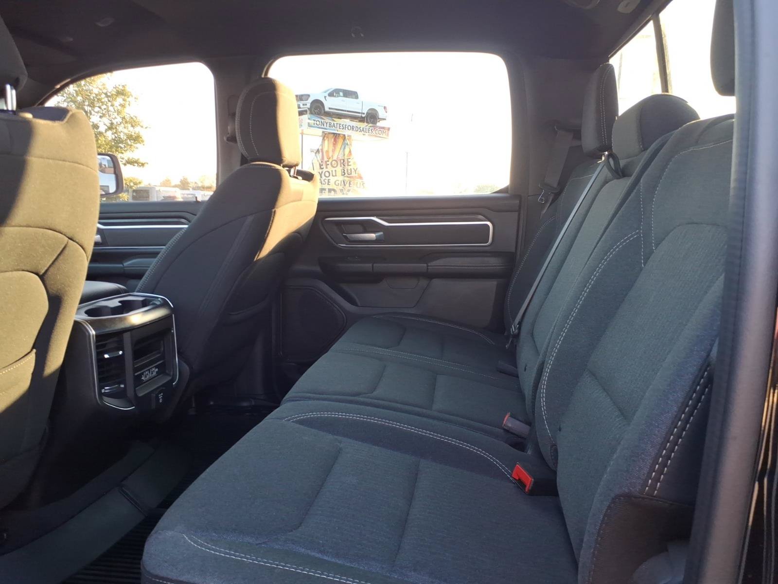 Used 2019 RAM 1500 Big Horn AWD/4WD image 13